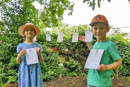 Kinder haben Heupferdchen bestanden | © Maria Gleichmann