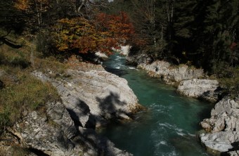 Rißbach im Karwendel in Tirol  | © H.-J. Fünfstück