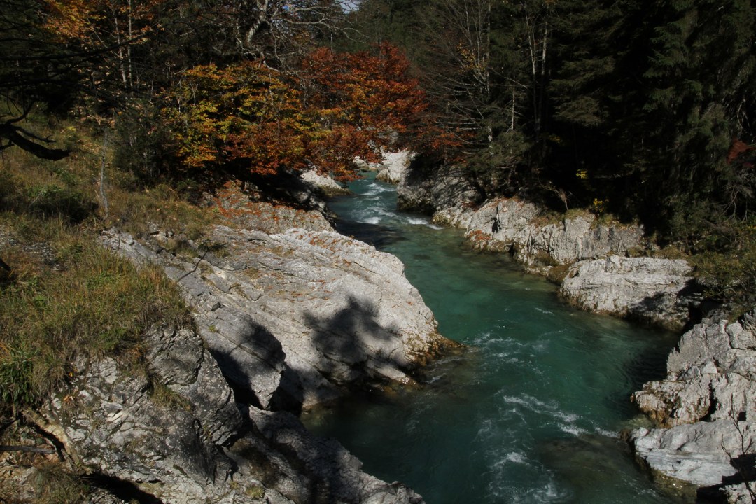 Rißbach im Karwendel in Tirol  | © H.-J. Fünfstück