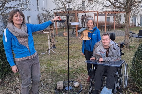 Futterstation im Vitanas Seniorencentrum Rosenpark in Uehlfeld | ©Renate Kapune