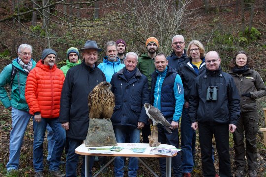 Gruppenfoto zur Veranstaltung im Frankenjura zu 40 Jahre EU-Vogelschutzrichtlinie | © StMUV