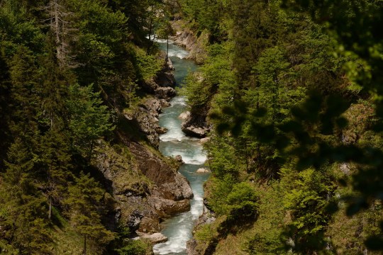 Die Ostrach mit der einmaligen Klamm | © Henning Werth