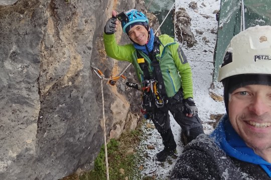 Iñigo Fajardo und Toni Wegscheider unterwegs in den Bergen | © Toni Wegscheider