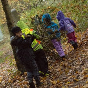 Schulgarten-Wettbewerb 2016 Grundschule St. Georgen Gartenarbeiter | © Grundschule St. Georgen