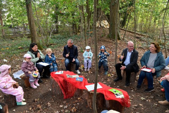Besuch im Wald der Kita hippo campus Zunftstraße | © Bayerisches Staatsministerium für Umwelt und Verbraucherschutz