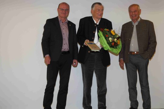 Gruppenfoto anlässlich der Preisverleihung | © Hans-Joachim Fünfstück