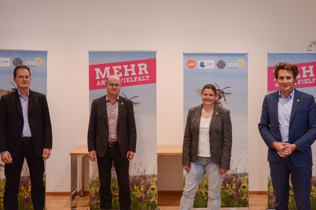 Gruppenbild_2.Jahrestag_Volksbegehren | © Grüne Fraktion Bayern