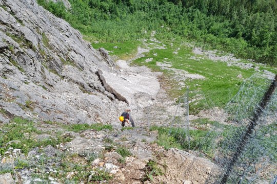 Letzte Reparaturen am Zaun |© D. Schuhwerk LBV