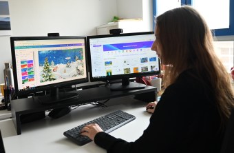 PM-29-25 Bundesfreiwillige Darya Grigoryeva bei der Arbeit für Social Media | © LBV